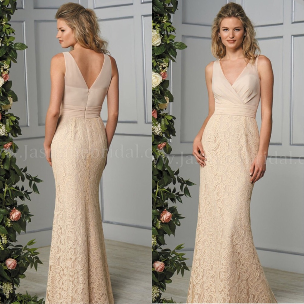 Sandstone Gown NWT